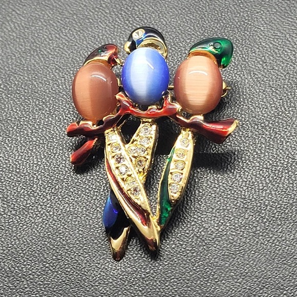 Jewelry - Vintage Brooch Insect Cabochon Enamel Rhinestone Gold Tone Pin